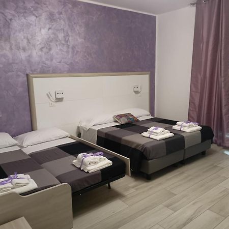 La Dea Rooms Ferrare Extérieur photo
